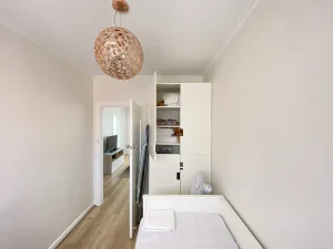 Broadway Apartments single bedroom closet