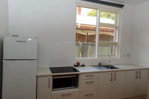 Photo of the kitchen at Ellis Apartments